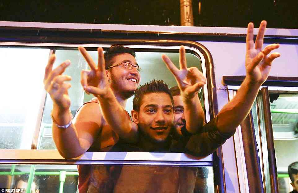 austria22BFC4AC100000578-3223222-image-a-44_1441441600784