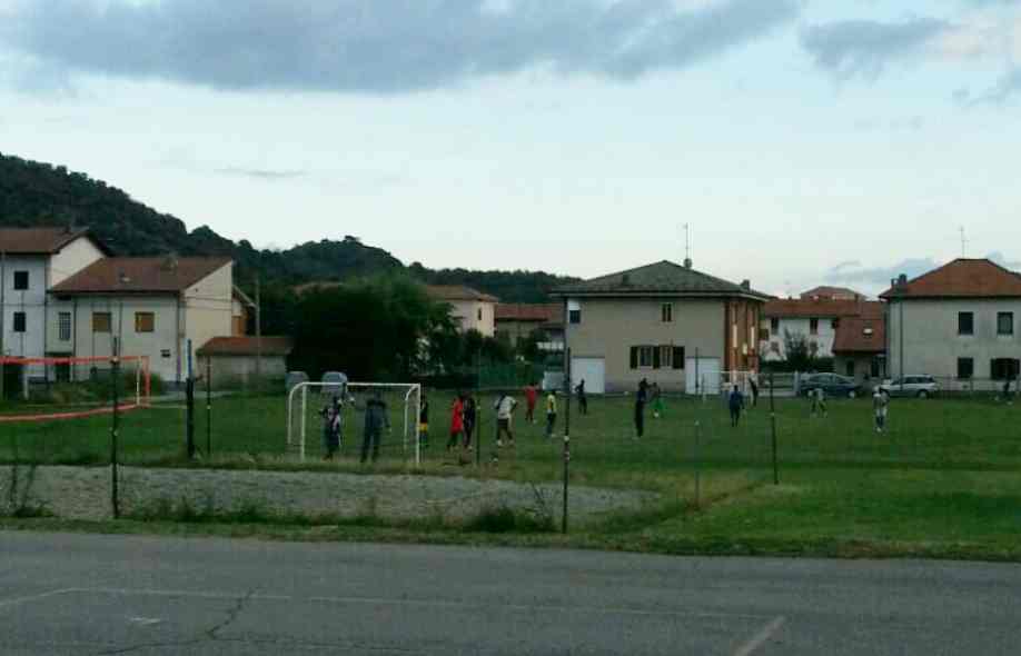 MONTALTO DORA - PROFUGHI AL LAVORO