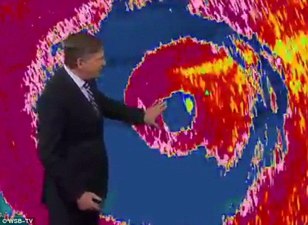 3930fa6800000578-3826768-image-m-5_1475842142253