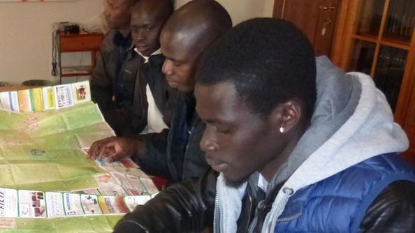 Chiede Asilo in Italia perché in Africa faceva l’idraulico