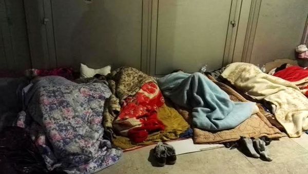 PD su Rom che occupano edificio: “Li facciamo seguire da servizi sociali”