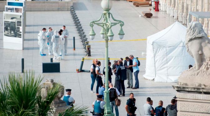 Marsiglia, aveva solo 17 anni la ragazzina sgozzata da Islamico