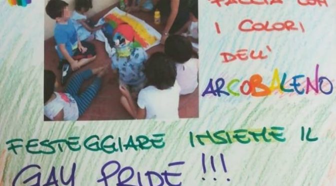 Bimbi colorati d’arcobaleno per il Gay Pride all’oscuro dei genitori