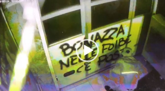 “Bonazza nelle Foibe c’è posto”, minacce della sinistra – VIDEO