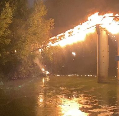 Ponte di Ferro, rogo baracche immigrati causa blackout Ostiense: quartieri Roma al buio