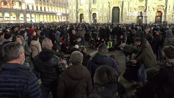 ARRESTATI A MILANO PER AVERE ESPOSTO STRISCIONE CONTRO IL GOVERNO – VIDEO