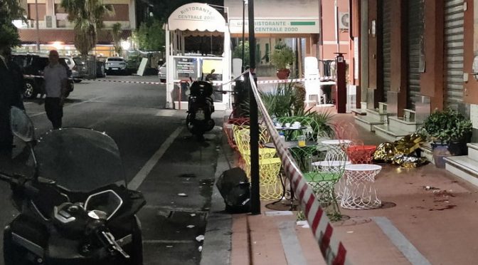 Nigeriano sgozza un uomo a Ventimiglia: ballano a Lampedusa e poi sgozzano