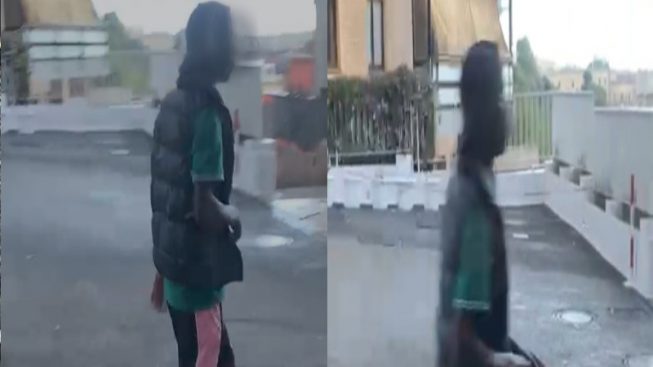 Nigeriano si diverte a picchiare le donne sui bus: libero perché nero